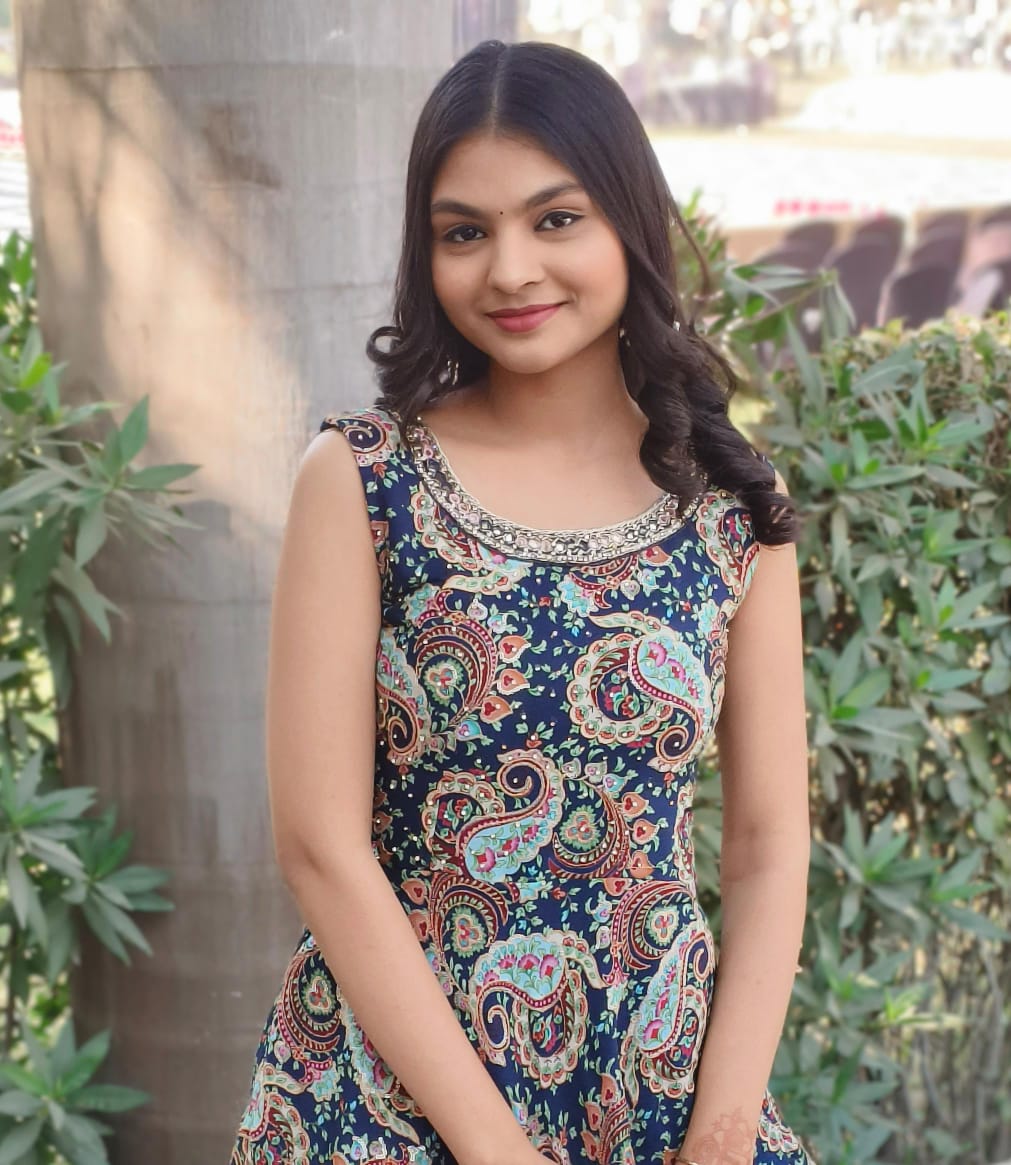 Helly sureja